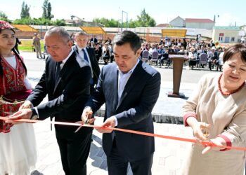 Бүгүн өлкө боюнча 10 мектептин, 2 бала бакчанын ачылыш аземи өттү