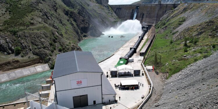 Талас облусунда “Бала-Саруу” ГЭСи ишке киргизилди