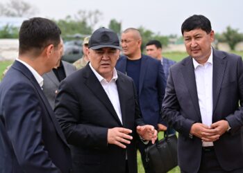 Камчыбек Ташиев: «Кара-Суу шаарына эл аралык талаптарга жооп берген стадион курулат»