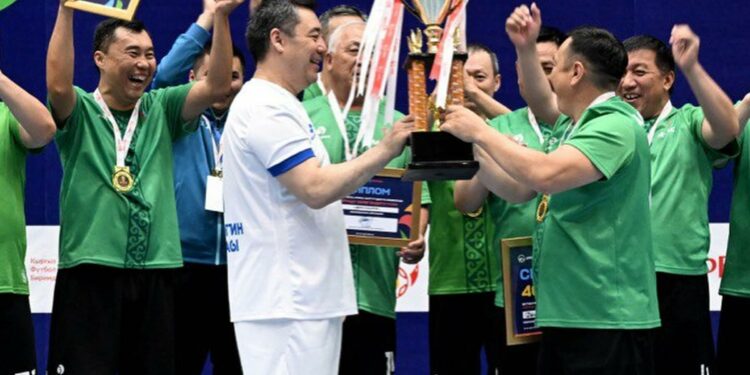 Бишкекте футзал боюнча «Мурас» мелдешинде «Ден соолук» командасы жеңүүчү болуп, 400 миң сом утуп алды