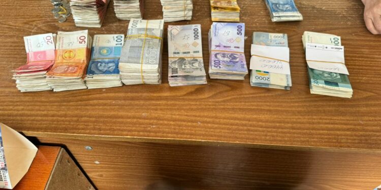 Караколдогу баасы 700 миллион сомдон ашкан «Ак-Тилек» базары мамлекетке өттү