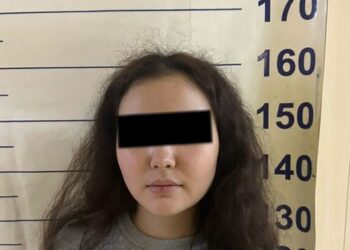 Виза алганга жардам берем деп 30 миң доллар алган… Алдамчылыкка шектүү кармалды