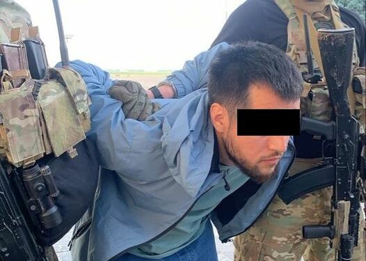 УКМК: Издөөдө жүргөн эл аралык террордук уюмдун согушкери кармалды