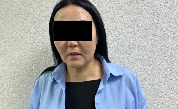 Иши оң чечилиши үчүн жабырлануучудан 200 миң доллар алып, алдамчылыкка шектелген жактоочу кармалды