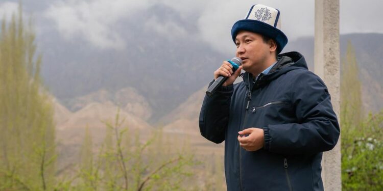 Баткен округу: БШК шайлоонун жыйынтыгын чыгарып, Бактияр Калпаевди депутат деп тааныды