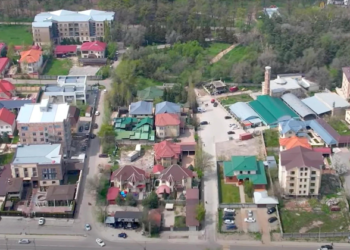 Депутат: «Ататүрк паркы маселеси боюнча мунапыс берели»