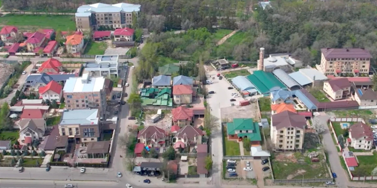 Депутат: «Ататүрк паркы маселеси боюнча мунапыс берели»