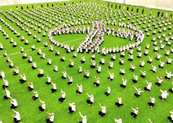 Билим берүү министрлиги: «Урааным Манас» кароо-сынагы республика боюнча токтотулду