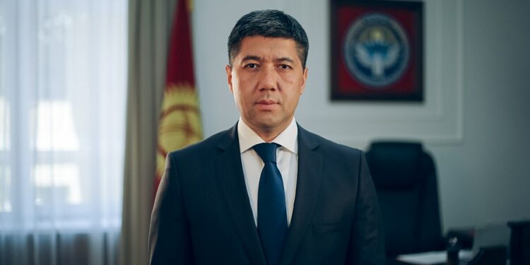 Министр: «Урандын айынан онкологиялык оору болду деген илимий далил жок»