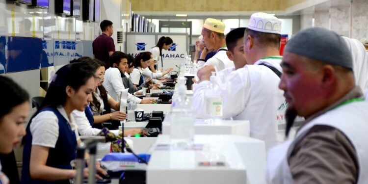 Бишкектен 430 жаран ажылык амалын аткаруу үчүн Сауд Араб Падышалыгына жөнөп кетти