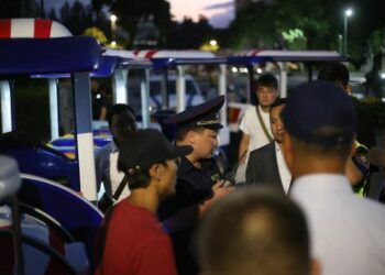 Мэрия тургундардан автопоезддин кызматын колдонбоону суранды