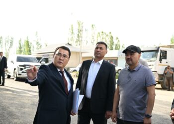 Шакиев Жалал-Абаддагы иш сапарын Ала-Букадан баштады