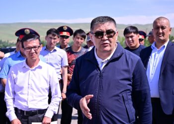 Ташиев Кара-Суу районунун акимине 2 ай убакыт берди