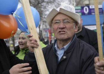 Сот жарандык активист Өндүрүш Токтонасыровго өкүм чыгарды