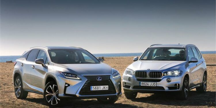 138 миң доллар турган BMW X-5, Lexus RX 450 унаалар боюнча алдамчылыкка шектүүлөр кармалды