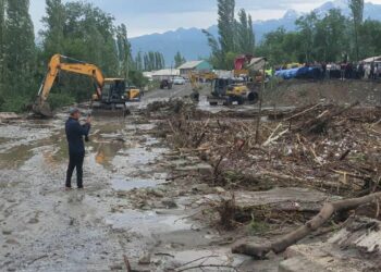 Абшыр-Атада кайра сел жүрдү. Видео