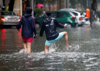 ӨКМ шашылыш билдирүү таратты. Нөшөрлүү жамгыр жаап, сел жүрүшү мүмкүн