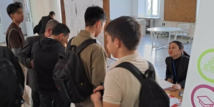 Жогорку окуу жайларга кабыл алуу 15-июлда башталат