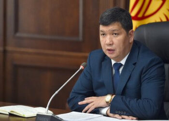 «Аймактардан келген унаалардан төлөм алуу да планда бар». Бишкек мэри чектөөлөр боюнча үн катты