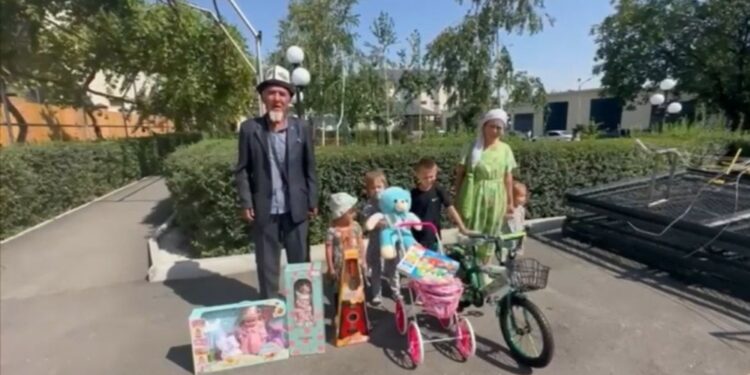 УКМК: Жардам сурап кайрылган аксакалдын өтүнүчү канааттандырылды