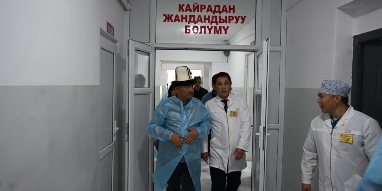 Шакиев: “Элет жеринде иштеген дарыгердин айлыгы шаарда эмгектенген дарыгердикинен көп болушу керек”