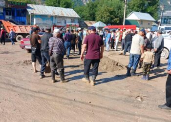 Арстанбаптагы сел: Тазалоо жумуштарына 269 адам тартылды