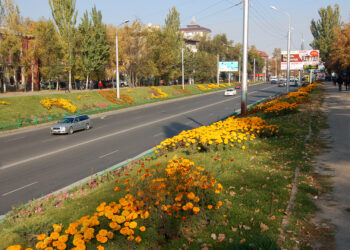 Бүгүн Абдрахманов көчөсүнүн Бөкөнбаевден Москва көчөсүнө чейинки бөлүгү ачылды