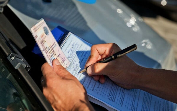 Каршы тилкеге чыгып, мыйзамсыз үн коштоочу каражаттарды орноткон айдоочуга 20 500 сом айып салынды