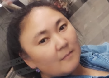 «Эптеп сүйрөп чыктым». Кыргыз жараны Орусияда рельске кулап түшкөн кишини сактап калды (видео)