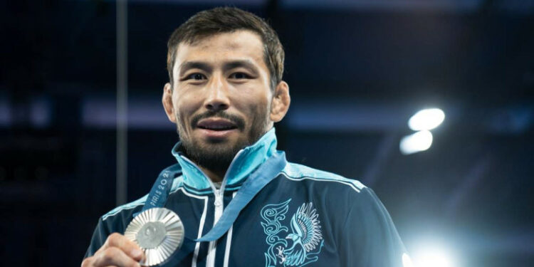 Олимпиадада күмүш медаль алган казак балбаны бийлеген видеосу тууралуу үн катты