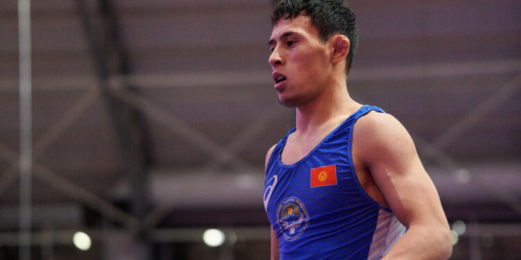Олимпиада: Бекзат Алмаз уулу коло медаль үчүн беттеште жеңилип калды