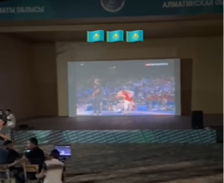 Казакстандыктардын Акжол Махмудовду сүрөп жаткан видео тарады