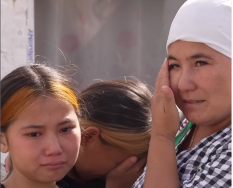 Беткапчан киши Казакстандагы селден жабыркаган 34 үй-бүлөгө үй берди (видео)