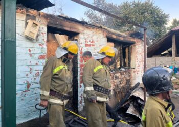 Таш-Көмүрдө үйдөн өрт чыгып, бир үй-бүлөнүн 4 мүчөсү каза болду