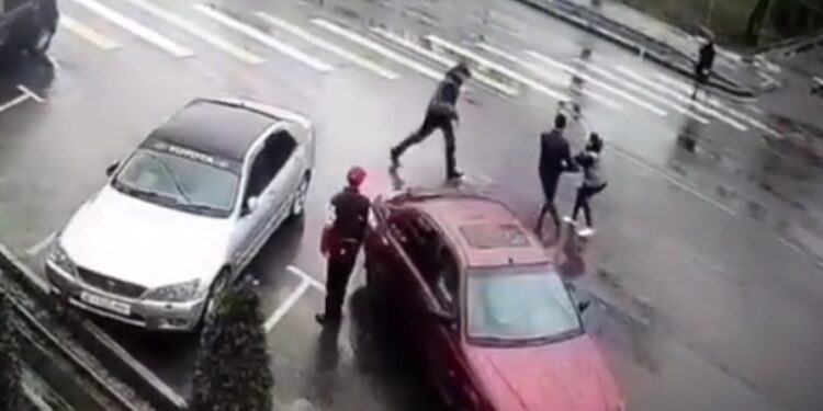 Айзада Канатбекованы ала качуу тасмада… Бул аптада Alternativa Film Screenings өтөт