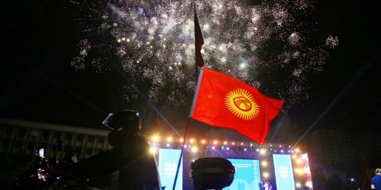 Ош шаарында Эгемендүүлүк күнү кандай белгиленди? Видео