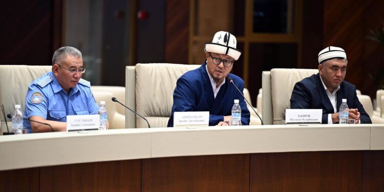 Жогорку Кеңешке “Дин тутуу эркиндиги жана диний уюмдар жөнүндө” мыйзамдын жаңы редакциядагы макулдашылган долбоору киргизилет