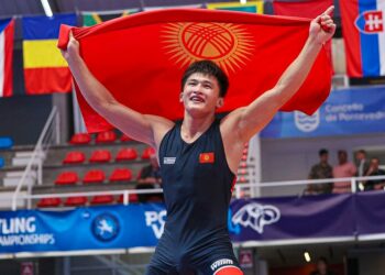 Асан Жанышов грек-рим күрөшү боюнча Дүйнө чемпиону болду