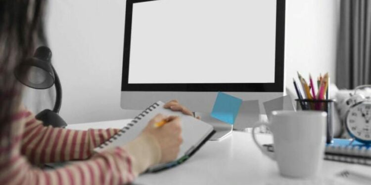 Ысык-Көл, Бишкек, Таластагы айрым мектептер онлайн окууга өттү