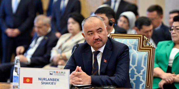 Шакиев Борбордук Азия өлкөлөрүнүн II парламенттер аралык форумуна катышты