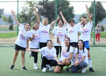 Кыз-келиндер арасында футбол боюнча мелдеш болуп өттү