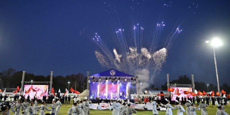 «Нефтчи» спорт комплекси толук оңдоп-түзөлүп, ачылыш аземи өттү