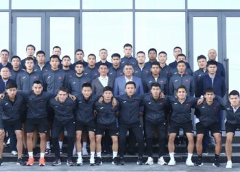 Камчыбек Ташиев жаш футболчуларды Азия Кубогунун финалына чыгышы менен куттуктады