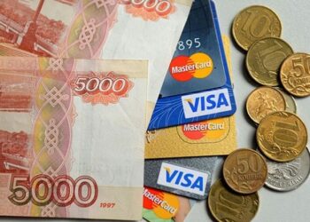 Депутат: «Орусиядагы мекендештер акча которо албай жатышат. Өкмөт эмне кылууда?»