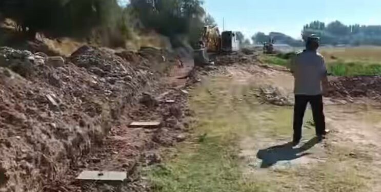 Садыр Жапаров жаңы «Ош базарынын» курулуш иштерин көрсөттү (видео)