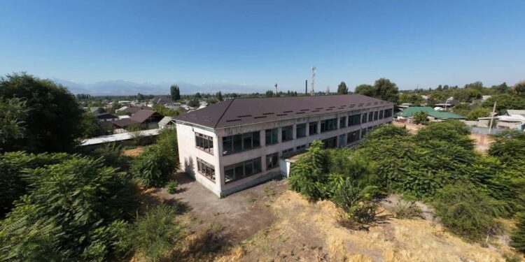 Токмокто мыйзамсыз менчиктештирилген бала бакча мамлекетке кайтарылды