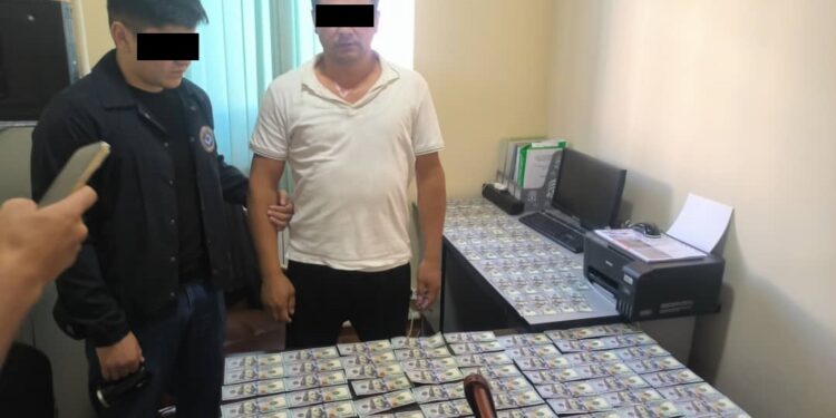УКМК кызматкерине пара берүүгө аракет кылган мурдагы жетекчи кармалды