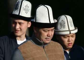 «Ысык-Көлдө гольф аянтчасын курдуруп жүрөт». Садыр Жапаров уулу Рустам инвесторлорду тартуу менен алек болуп жүргөнүн айтты