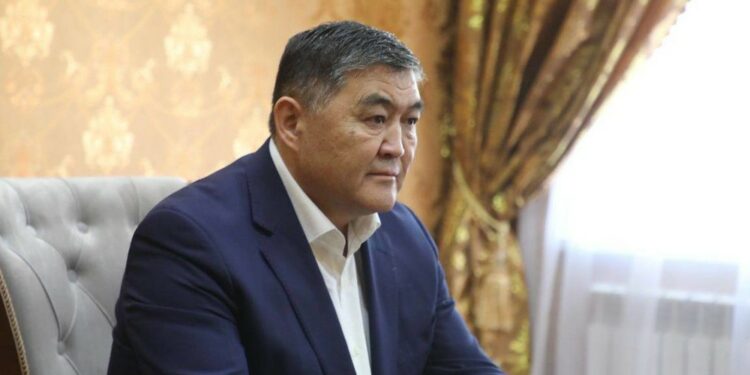 Камчыбек Ташиев: «Мадумаров тилинин азабын тартат»