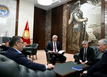 Садыр Жапаров Элдик Курултайды өткөрүүгө даярдык көрүү тапшырмасын берди